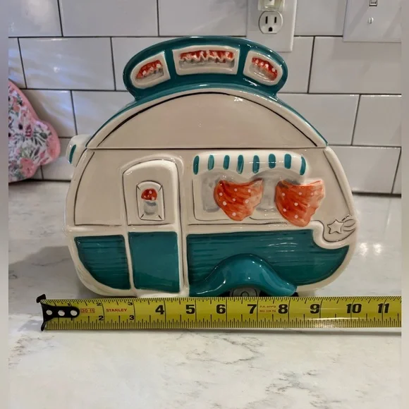 Blue Sky Clayworks Ceramic Retro Camper Cookie Jar Turquoise 16345 Whimsical - Picture 6 of 8